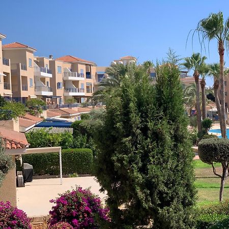King'S Palace - Spacious 2 Bed, 2 Bath With Sea And Pool Views Paphos Kültér fotó